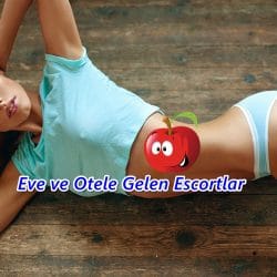 Kırmızı Tanga Giyen Genç Rus Escort